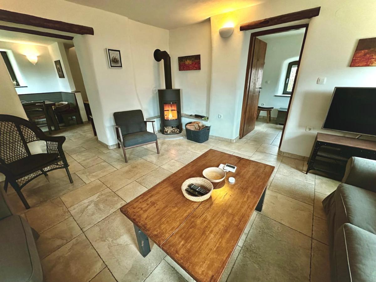 Kuninez, Holiday Home With Summer Kitchen Most Na Soci Bagian luar foto