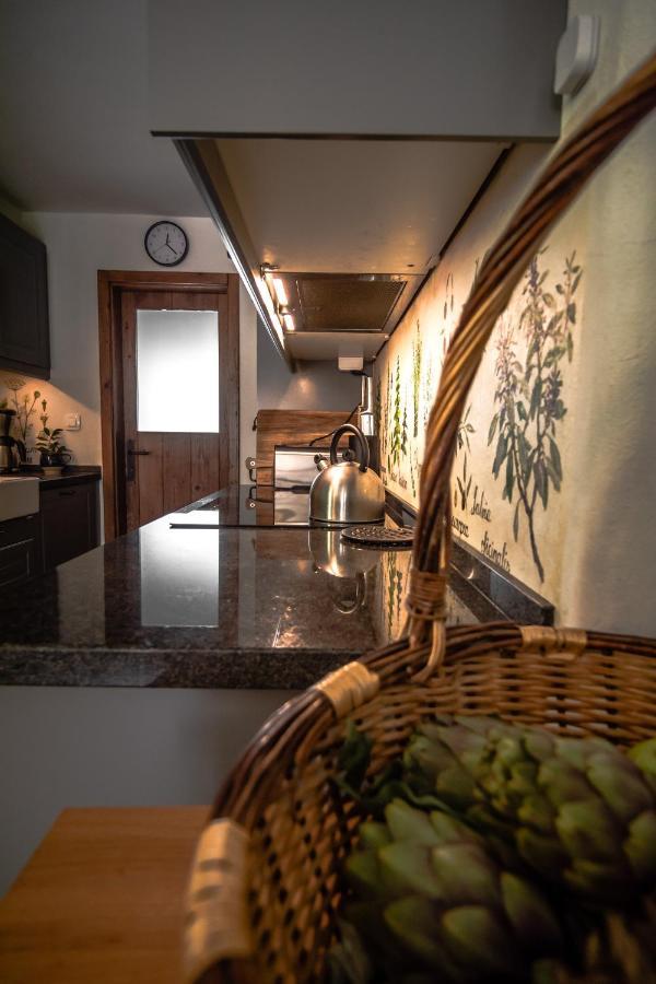 Kuninez, Holiday Home With Summer Kitchen Most Na Soci Bagian luar foto