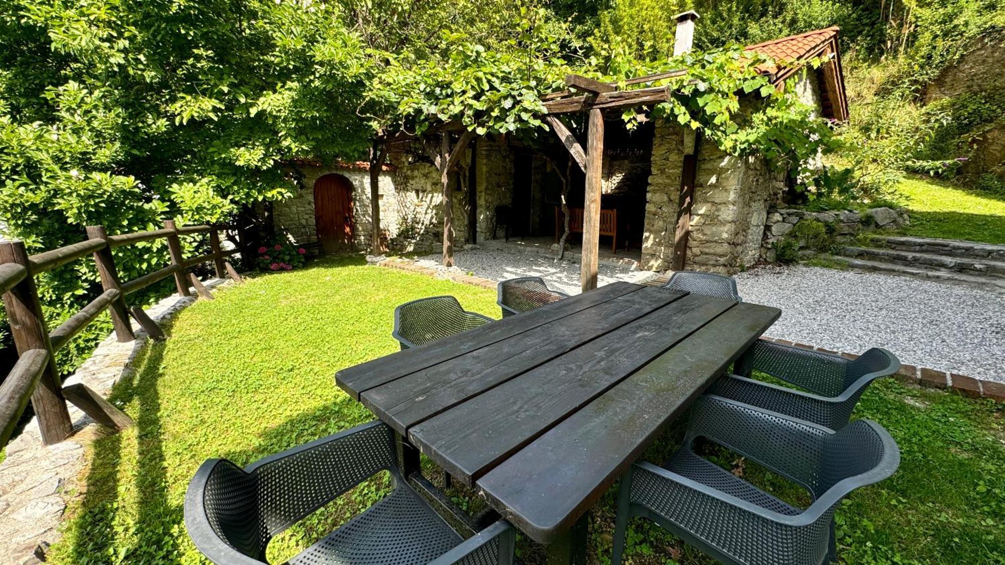 Kuninez, Holiday Home With Summer Kitchen Most Na Soci Bagian luar foto